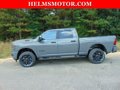 New 2026 RAM 2500 Tradesman AWD/4WD image 2