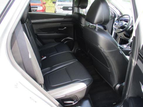 Used 2024 Hyundai Tucson SEL w/ Convenience Package AWD/4WD image 15
