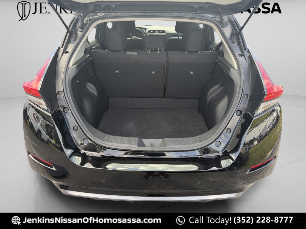 Certified 2025 Nissan Leaf S FWD image 21