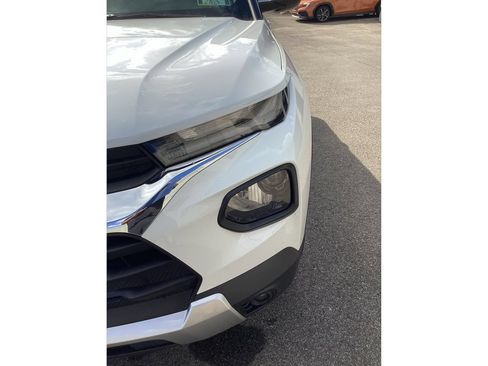 Used 2023 Chevrolet TrailBlazer LT AWD/4WD image 29