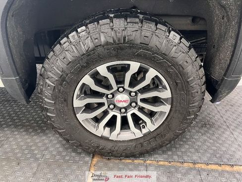 Used 2020 GMC Sierra 1500 AT4 w/ AT4 Premium Package image 21