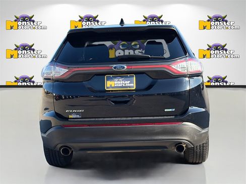 Used 2017 Ford Edge SE w/ Cargo Accessory Package image 6