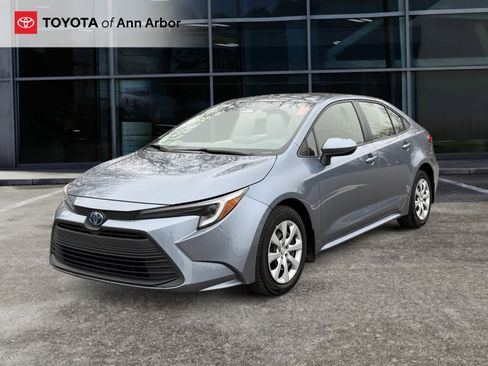 Certified 2023 Toyota Corolla LE image 5