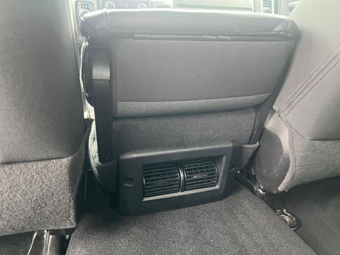 Used 2022 RAM 1500 Warlock AWD/4WD image 10