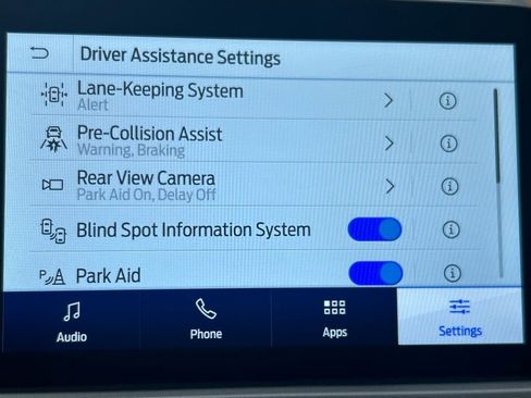 Used 2022 Ford Escape SEL image 5