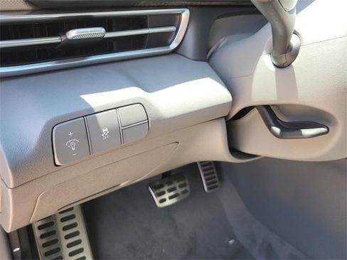 New 2025 Hyundai Elantra Sport image 14