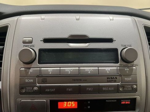 Used 2011 Toyota Tacoma 2WD Access Cab w/ SR5 Pkg #2 image 12