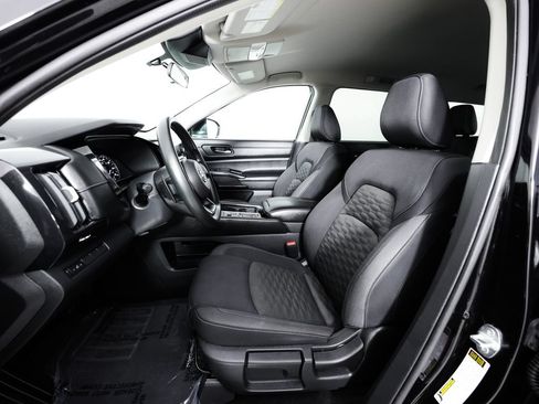 Used 2022 Nissan Pathfinder S FWD image 22