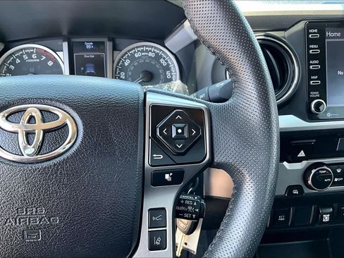 Used 2022 Toyota Tacoma SR5 RWD image 24