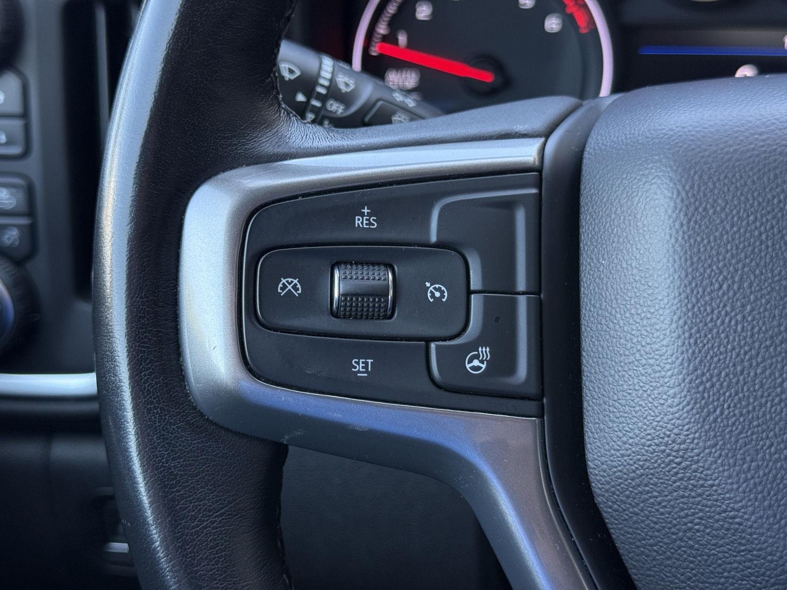 Used 2022 Chevrolet Silverado 1500 RST AWD/4WD image 30
