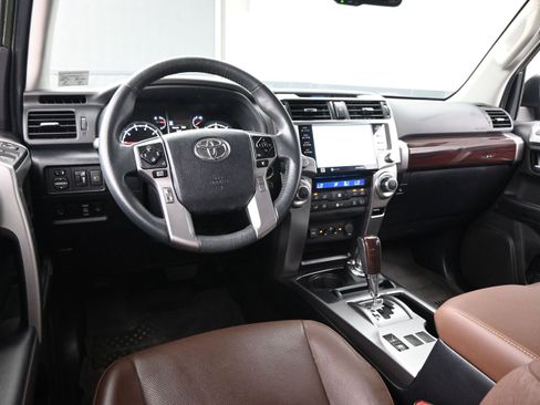 Certified 2022 Toyota 4Runner Limited AWD/4WD image 20