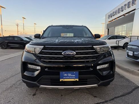 Certified 2022 Ford Explorer XLT w/ Equipment Group 202A image 37