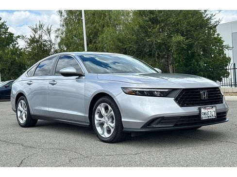 Used 2024 Honda Accord LX image 8