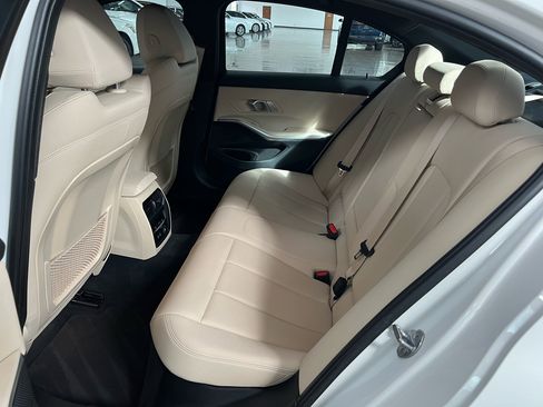 Used 2019 BMW 330i Sedan w/ Convenience Package image 15