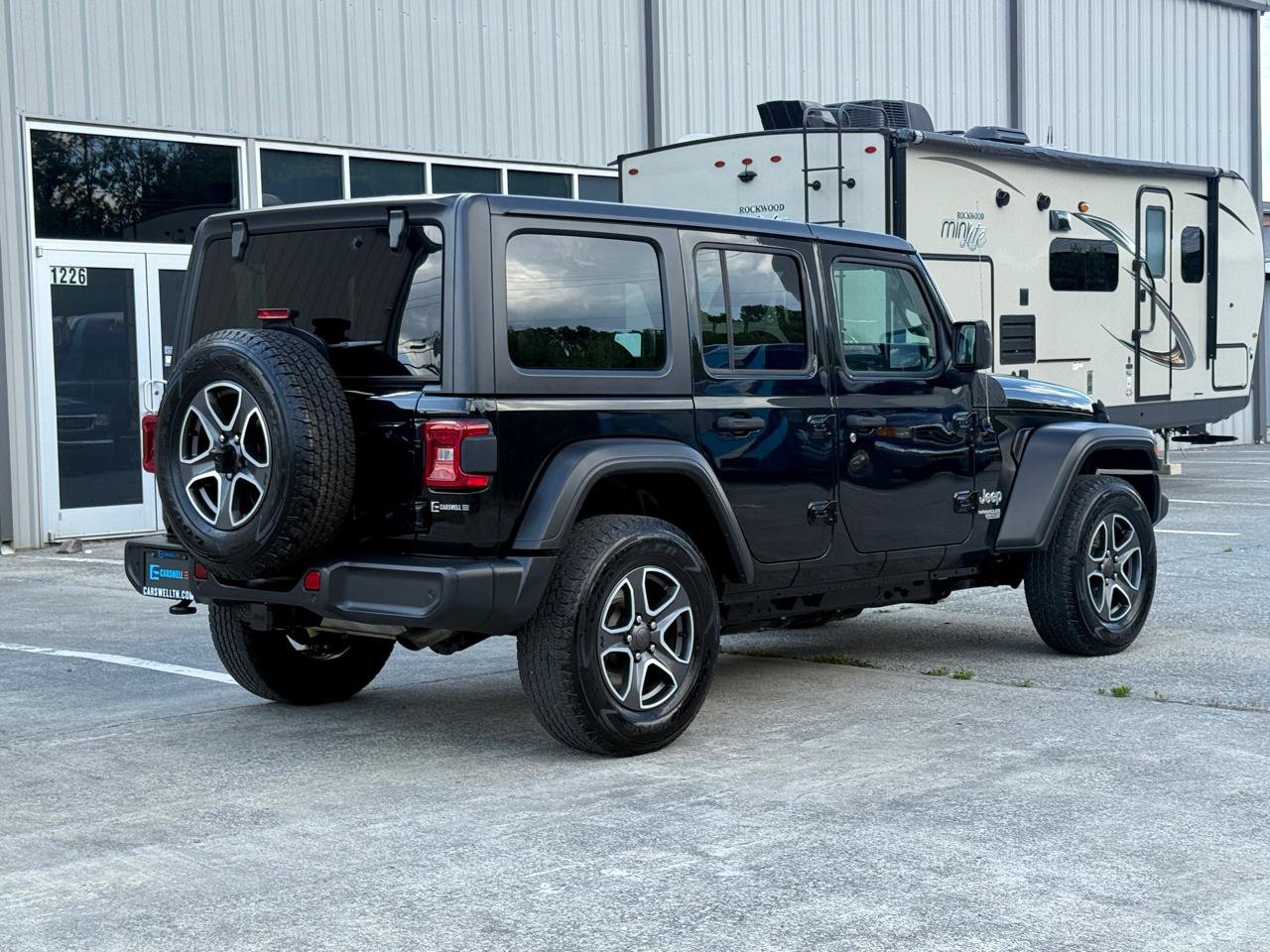 Used 2021 Jeep Wrangler Unlimited Sport AWD/4WD image 4