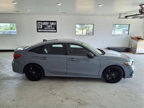 Used 2022 Honda Civic Sport image 19