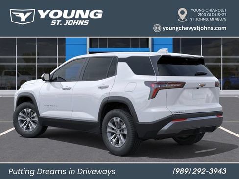 New 2026 Chevrolet Equinox LT w/ Convenience Package II FWD image 3