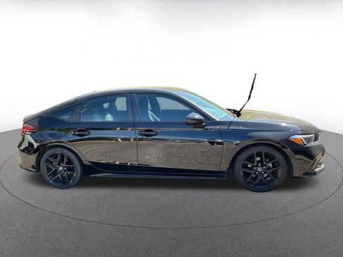 Used 2024 Honda Civic Sport image 8