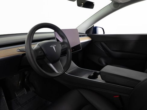 Used 2021 Tesla Model Y Long Range AWD/4WD image 12