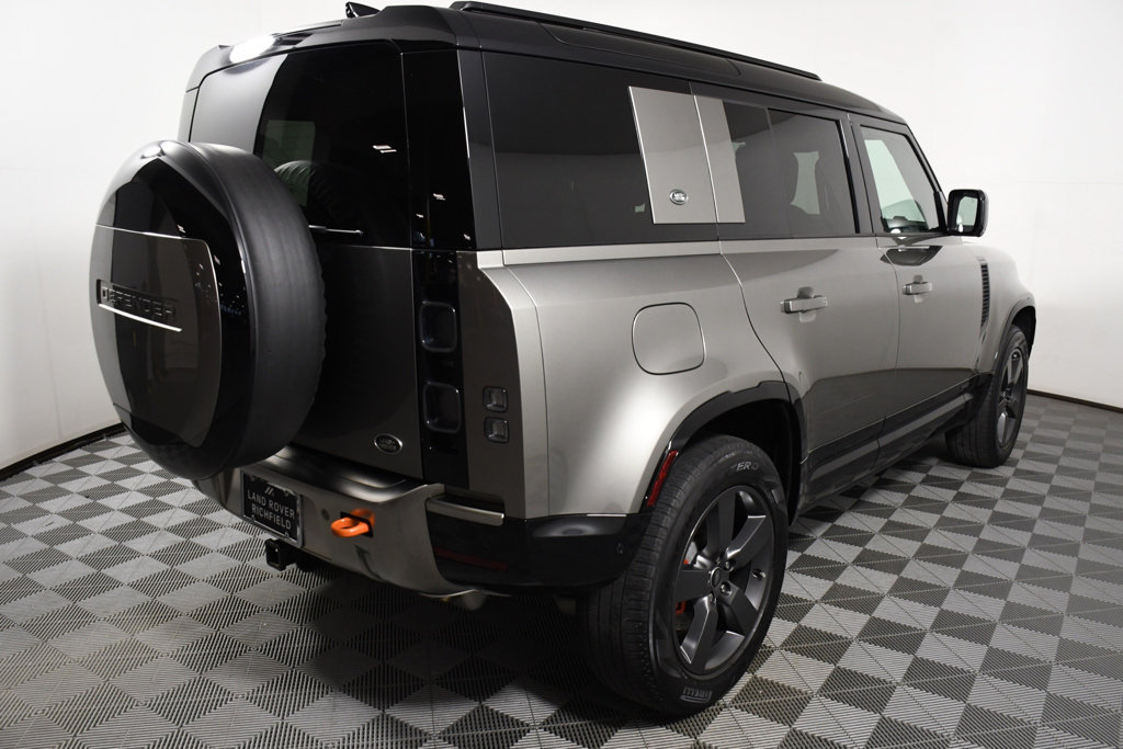 Used 2023 Land Rover Defender 110 X AWD/4WD image 6