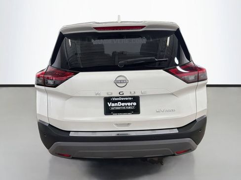 Used 2023 Nissan Rogue SV AWD/4WD image 9