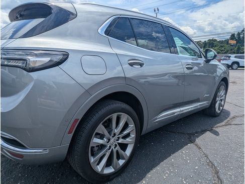 Used 2023 Buick Envision Avenir FWD image 3