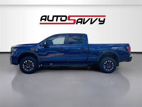 Used 2023 Nissan Titan PRO-4X w/ Pro-4x Convenience Package image 4