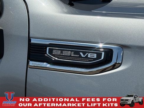 Used 2024 GMC Sierra 1500 SLT w/ SLT Premium Plus Package AWD/4WD image 7
