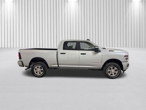 New 2026 RAM 2500 Big Horn AWD/4WD image 3
