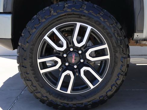 Used 2021 GMC Sierra 1500 AT4 AWD/4WD image 6
