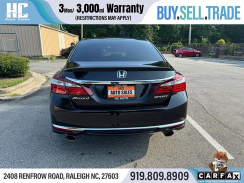 Used 2017 Honda Accord Sport image 4