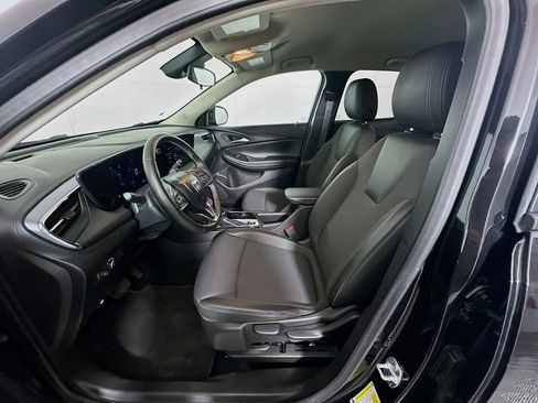 Used 2025 Buick Encore GX Preferred image 13