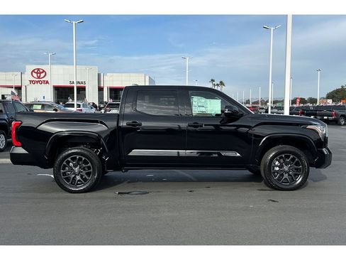Used 2025 Toyota Tundra Platinum image 3