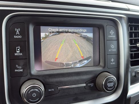 Used 2024 RAM 1500 Classic SLT AWD/4WD image 16