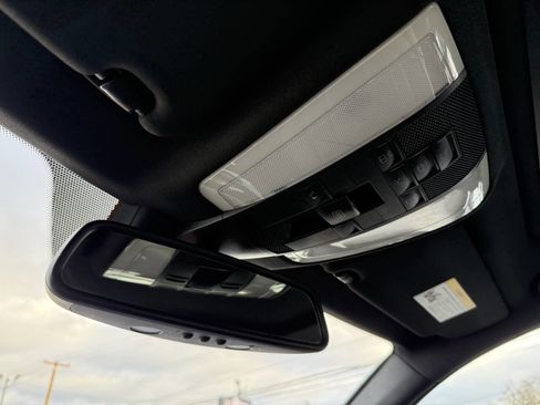 Used 2013 Mercedes-Benz C 350 Sport image 28