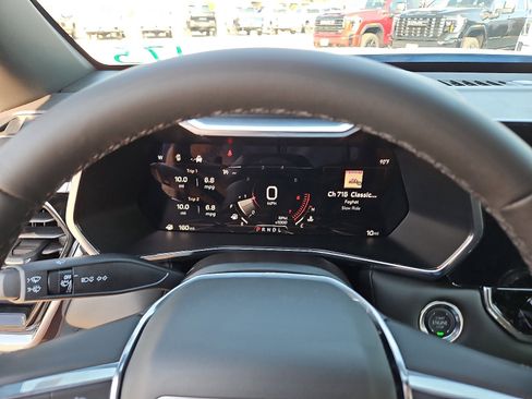 New 2026 GMC Canyon Elevation w/ Convenience Package image 14