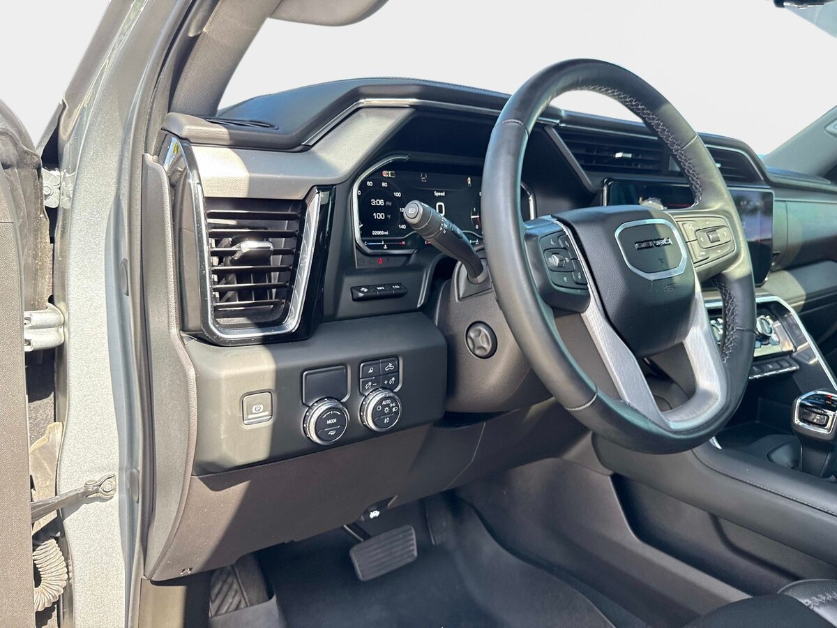 Used 2024 GMC Sierra 1500 Denali w/ Denali Reserve Package RWD image 19