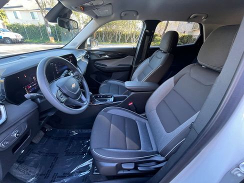 Used 2025 Chevrolet TrailBlazer LT image 24