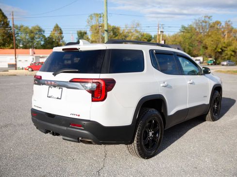Used 2020 GMC Acadia AT4 image 3
