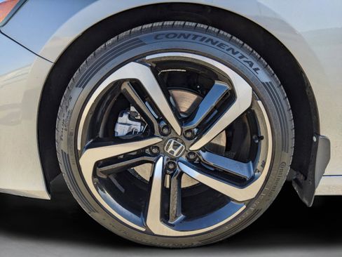 Used 2022 Honda Accord Sport image 41