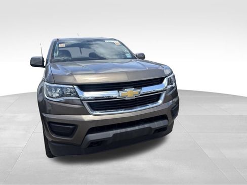 Used 2016 Chevrolet Colorado LT AWD/4WD image 7