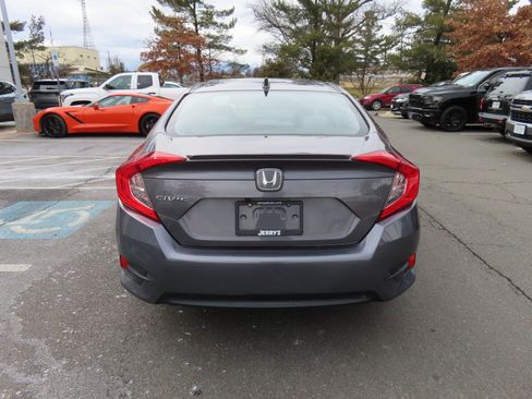 Used 2017 Honda Civic EX-T image 6