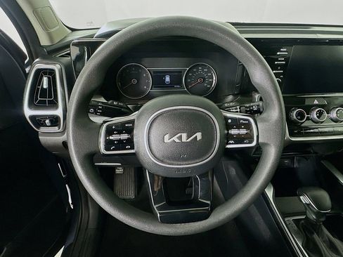 Certified 2023 Kia Sorento LX FWD image 21