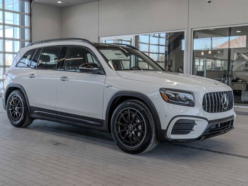 New 2026 Mercedes-Benz GLB 35 AMG 4MATIC image 12
