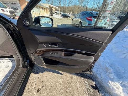 Used 2014 Acura RLX w/ Advance Package image 14