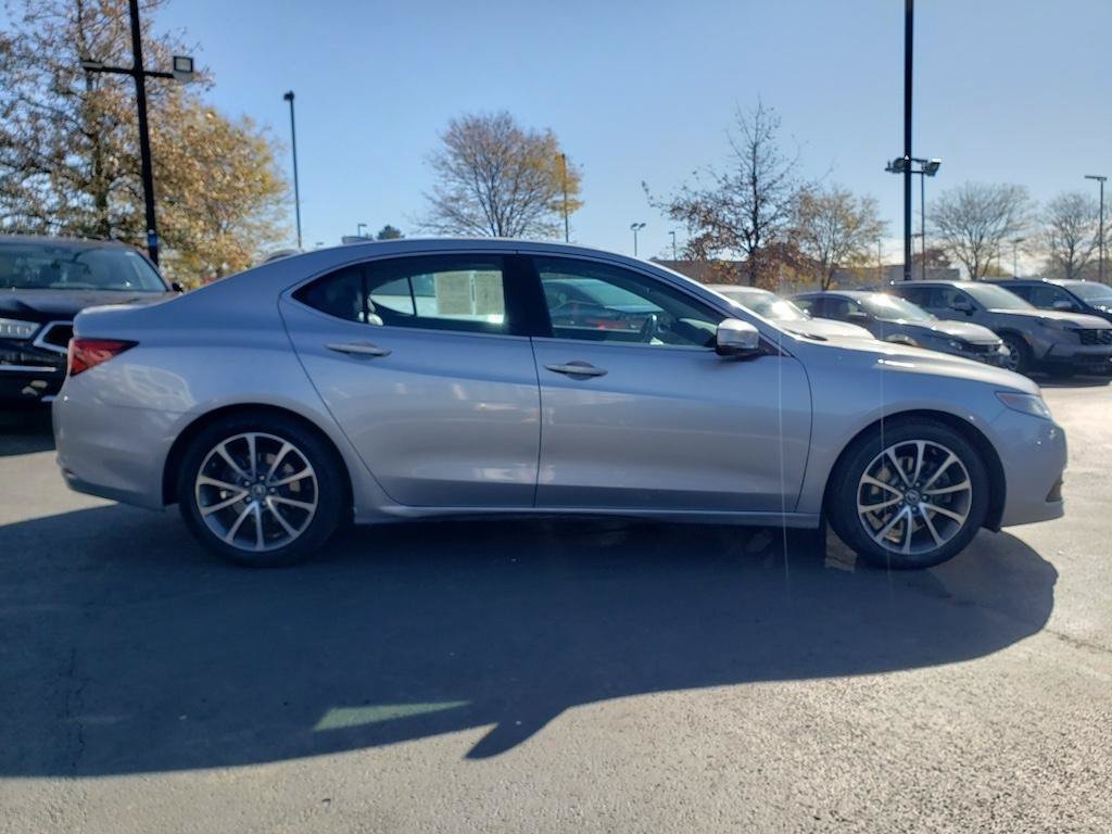 Used 2017 Acura TLX w/ Technology Package AWD/4WD image 10