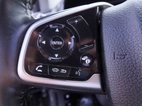 Used 2020 Honda CR-V Touring image 24