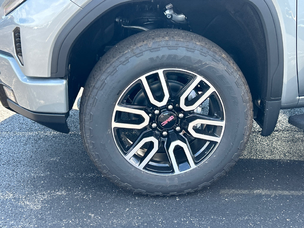 New 2026 GMC Sierra 1500 AT4 w/ AT4 Premium Package AWD/4WD image 13