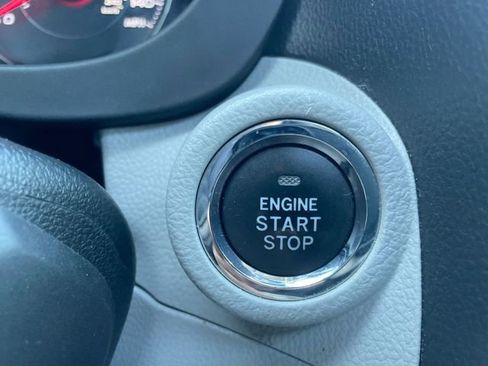 Used 2016 Subaru Forester 2.5i Touring w/ Eyesight & Navigation System image 25