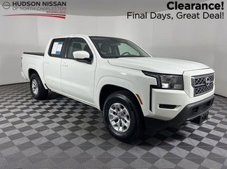 Used 2024 Nissan Frontier SV video 1